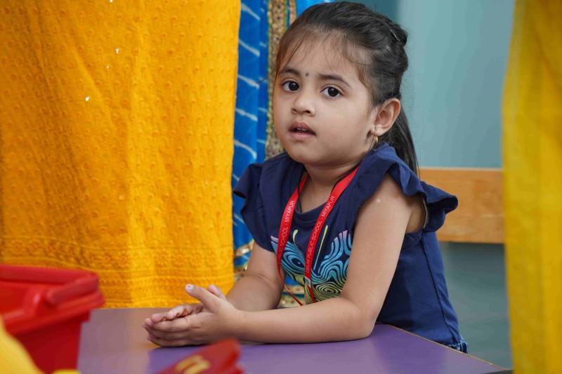 GRADE PRE NURSURY BLUE & YELLOW COLOUR DAY